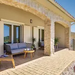 Gorgeous Home In Veprinac With Sauna * Veprinac