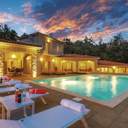 Gorgeous Home In Veprinac With Sauna Casa vacanze